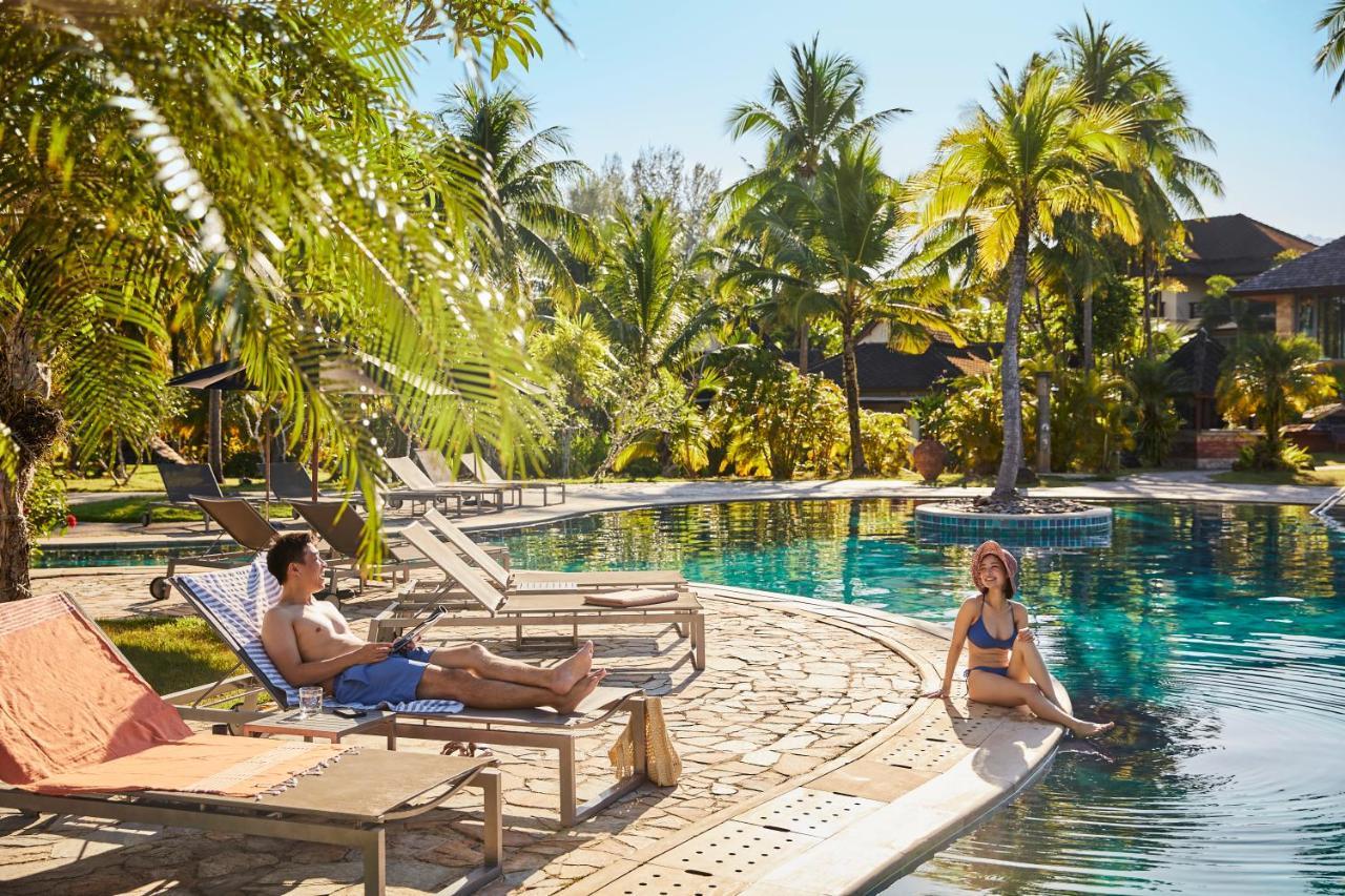 Robinson Khao Lak Hotel Exterior photo